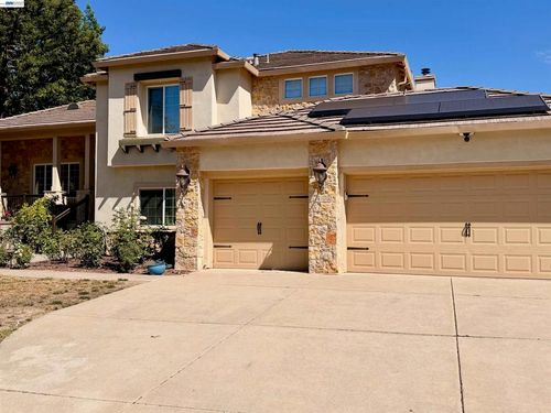 3119 Castle Canyon Way, San Jose, CA, 95135-2241 | Card Image
