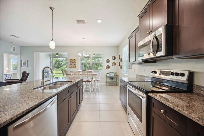 13804 Woodbridge Ter, House other with 3 bedrooms, 2 bathrooms and null parking in LAKEWOOD RANCH FL | Image 16