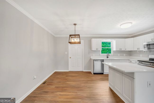 138 Sam Solomon Rd, House other with 3 bedrooms, 2 bathrooms and 2 parking in Locust Grove GA | Image 15
