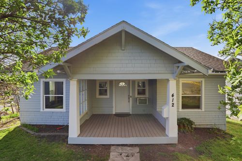 412 S Mill St, Colfax, WA, 99111-1917 | Card Image