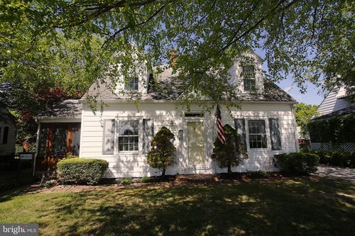100 N Caesar Rodney Ave, WYOMING, DE, 19934-1101 | Card Image