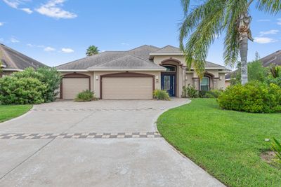 58 Bethpage Dr., House other with 3 bedrooms, 2 bathrooms and 3 parking in Laguna Vista TX | Image 2