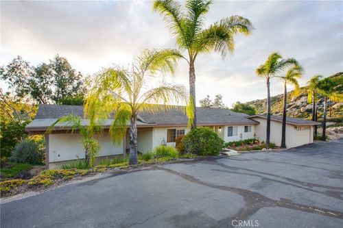 12140 Lilac Knolls Rd, Valley Center, CA, 92082-5050 | Card Image