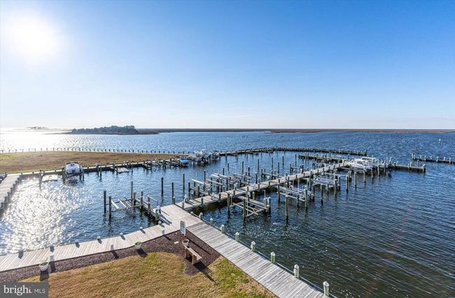 UNIT-302 - 101 Williams St, Condo with 3 bedrooms, 2 bathrooms and null parking in CRISFIELD MD | Image 49
