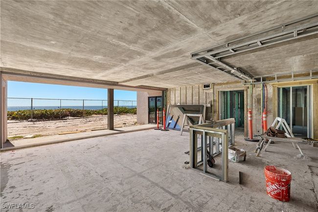 Living Room | Image 5