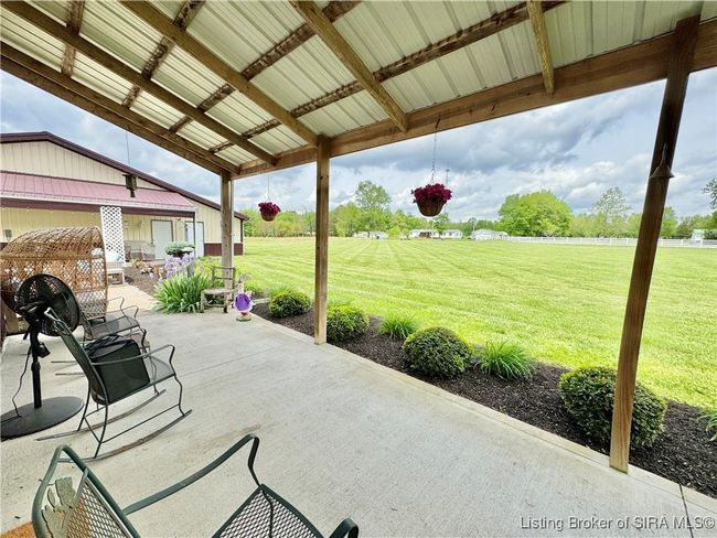 Covered Porch | Image 15