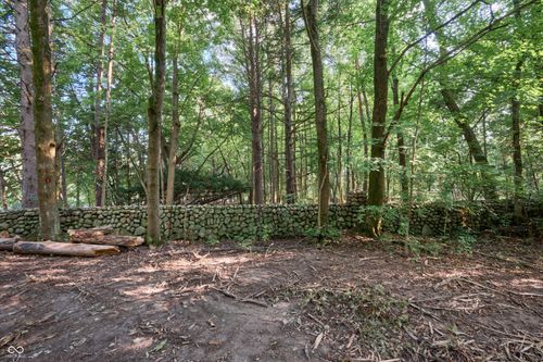 7117 N Meridian St, Indianapolis, IN, 46260-4233 | Card Image