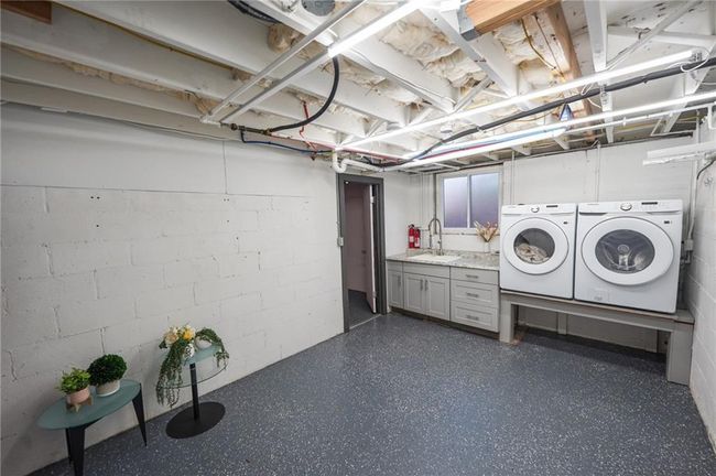 3844 Longview Dr, House other with 3 bedrooms, 3 bathrooms and 3 parking in Chamblee GA | Image 25