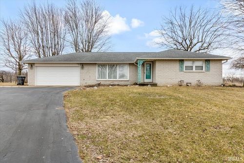 16600 N Fort Wayne Ave, Eaton, IN, 47338-9271 | Card Image