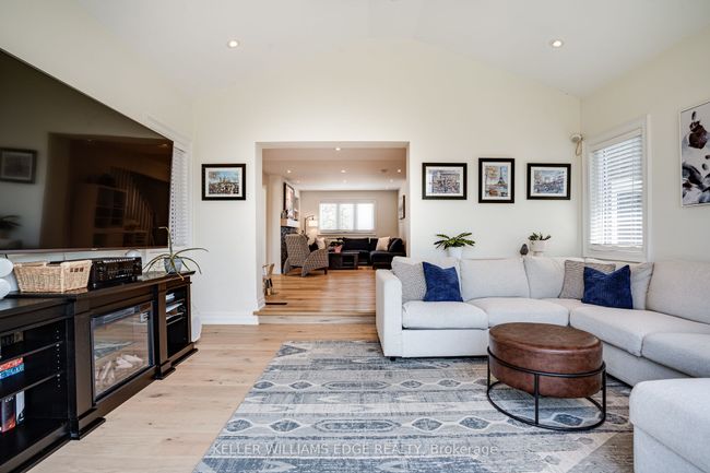 3322 Regional Rd 56, House other with 5 bedrooms, 3 bathrooms and 10 parking in Hamilton ON | Image 18