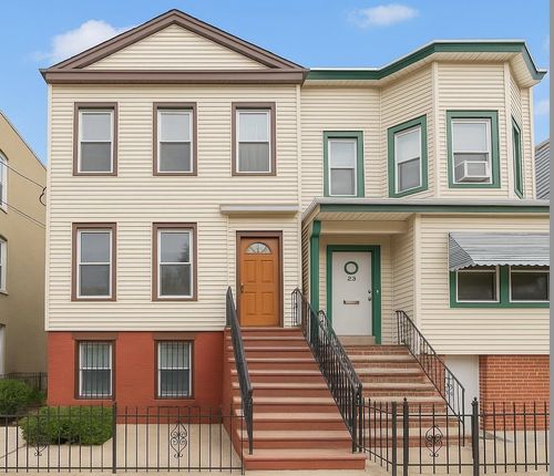 2-23 Vroom St, Jersey City, NJ, 07306-2413 | Card Image