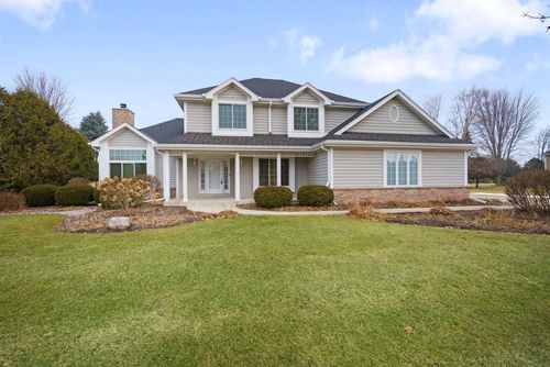 N69W28650 Beverly Lane, Merton, WI, 53029 | Card Image