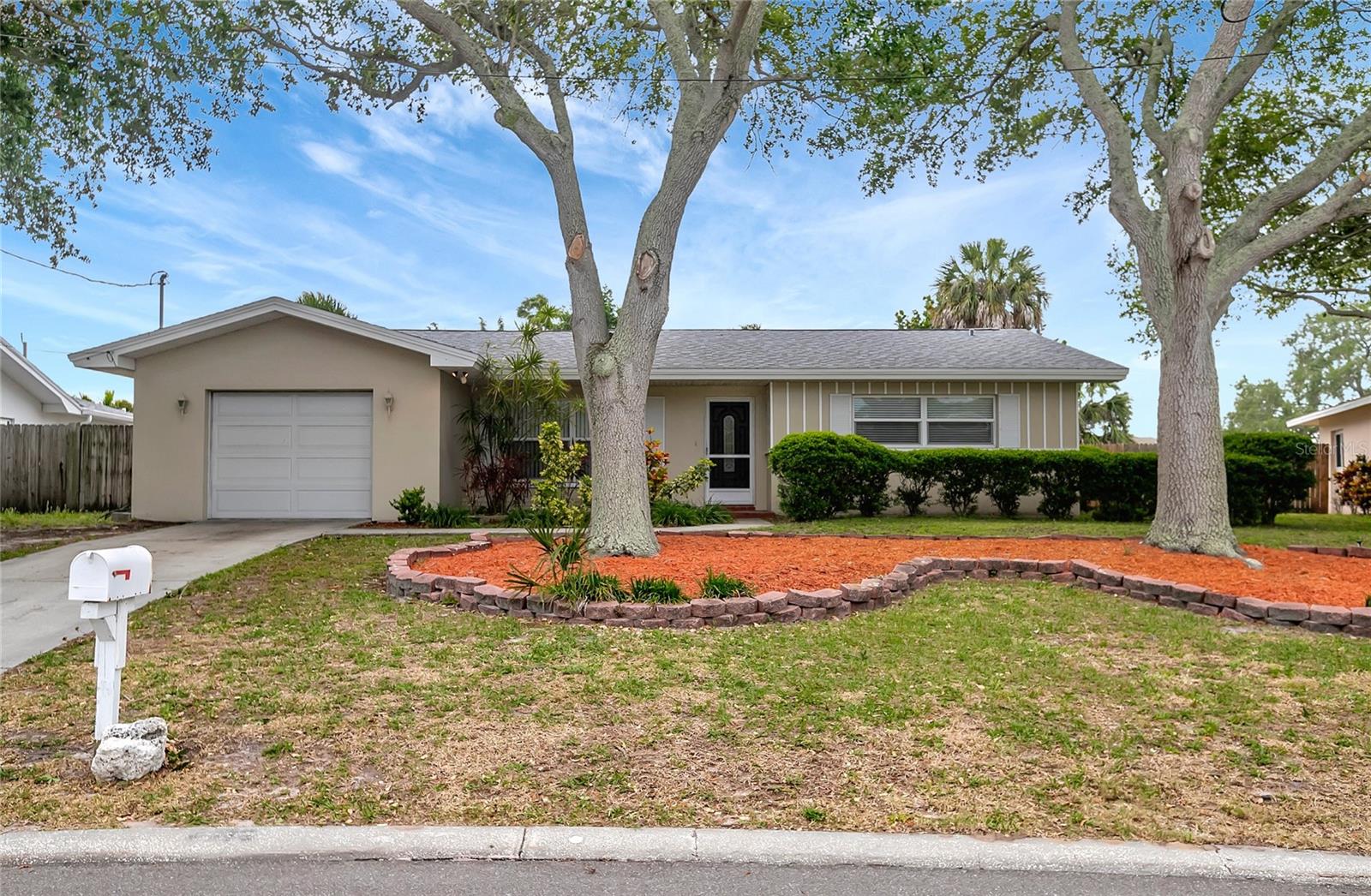 Harbor Hills Dr, Largo, FL 33770