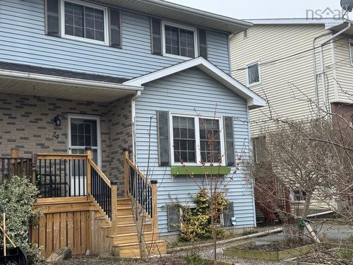 24 Oakwood Crt, Dartmouth, NS, B2W5P8 | Card Image
