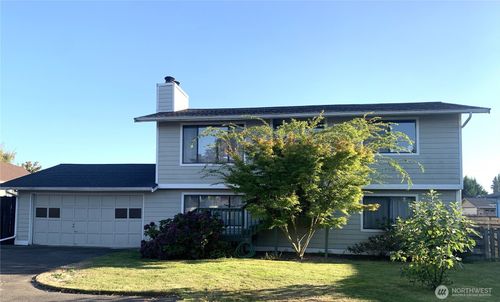 416 Meade Ave, Sumner, WA, 98390-1730 | Card Image