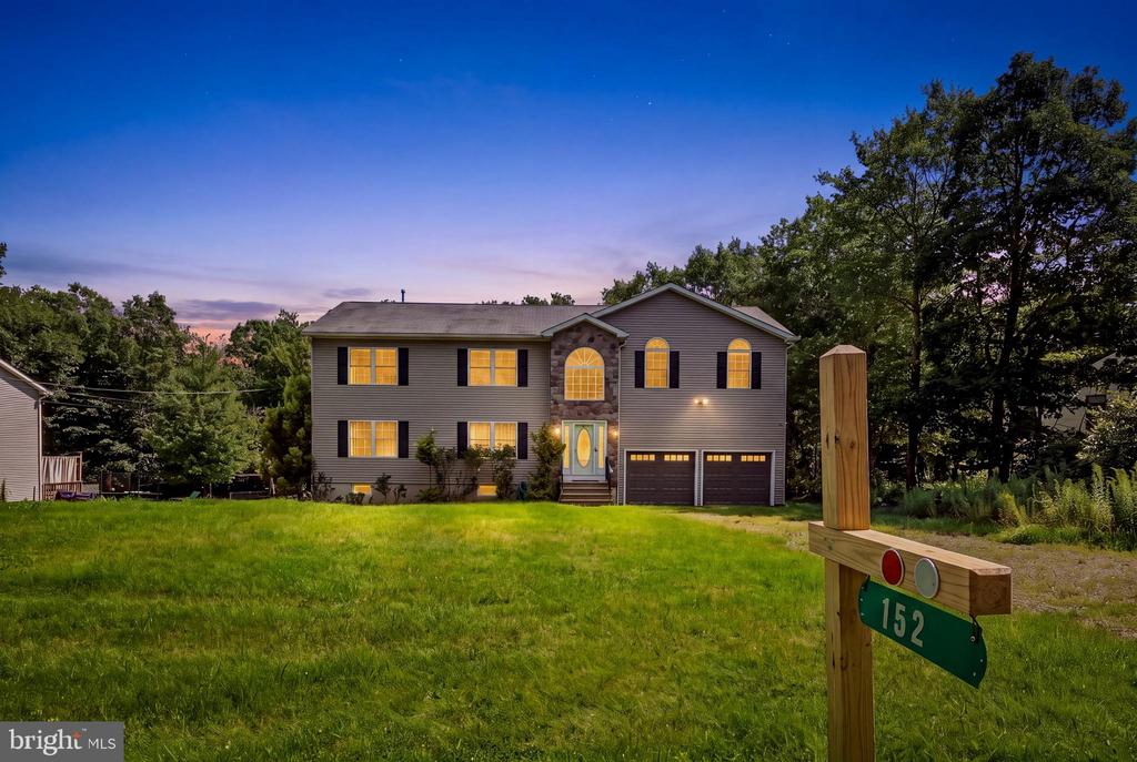 Residential in LONG POND 5