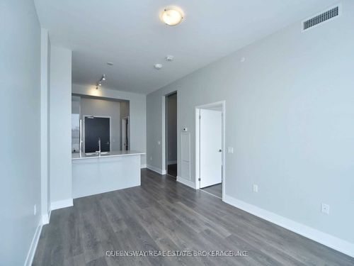 514-2916 Hwy 7 Road, Vaughan, ON, L4K0K6 | Card Image