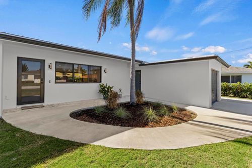 1510 Carandis Cir, Lake Clarke Shores, FL, 33406-5319 | Card Image