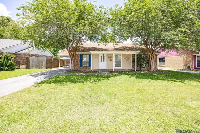 2014 E Catalpa St, House other with 3 bedrooms, 2 bathrooms and 2 parking in Gonzales LA | Image 24
