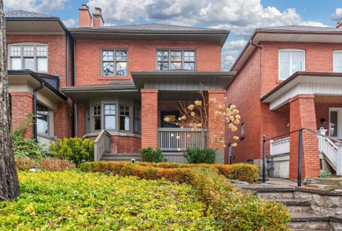 396 Durie St, Toronto, ON, M6S3G4 | Card Image