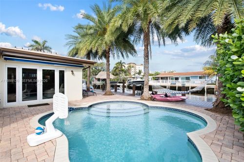 2255 Se 10th Ct, Pompano Beach, FL, 33062-7014 | Card Image