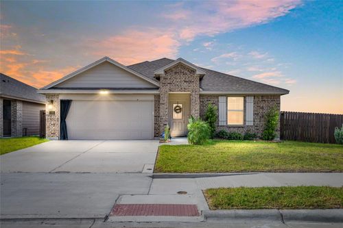 1285 Breebry Dr, Corpus Christi, TX, 78415-1301 | Card Image