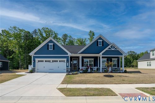 8073 Winter Fog Dr, New Kent, VA, 23124-3052 | Card Image