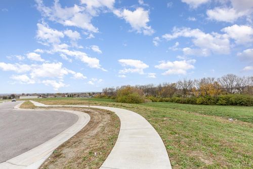 1 Princeton Rd, Hamilton, OH, 45011 | Card Image