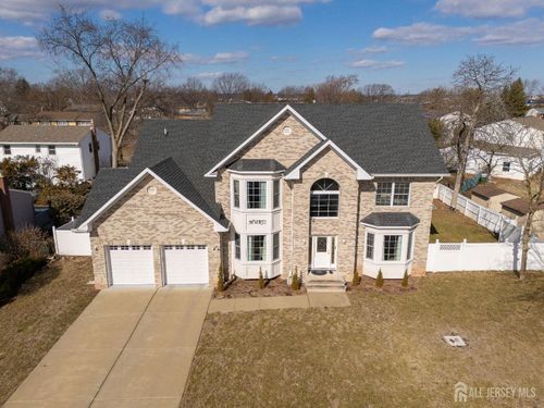 8 Fuller Ave, Piscataway, NJ, 08854-5220 | Card Image