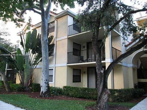 apt-205-10105 W Sunrise Blvd, Plantation, FL, 33322-5671 | Card Image