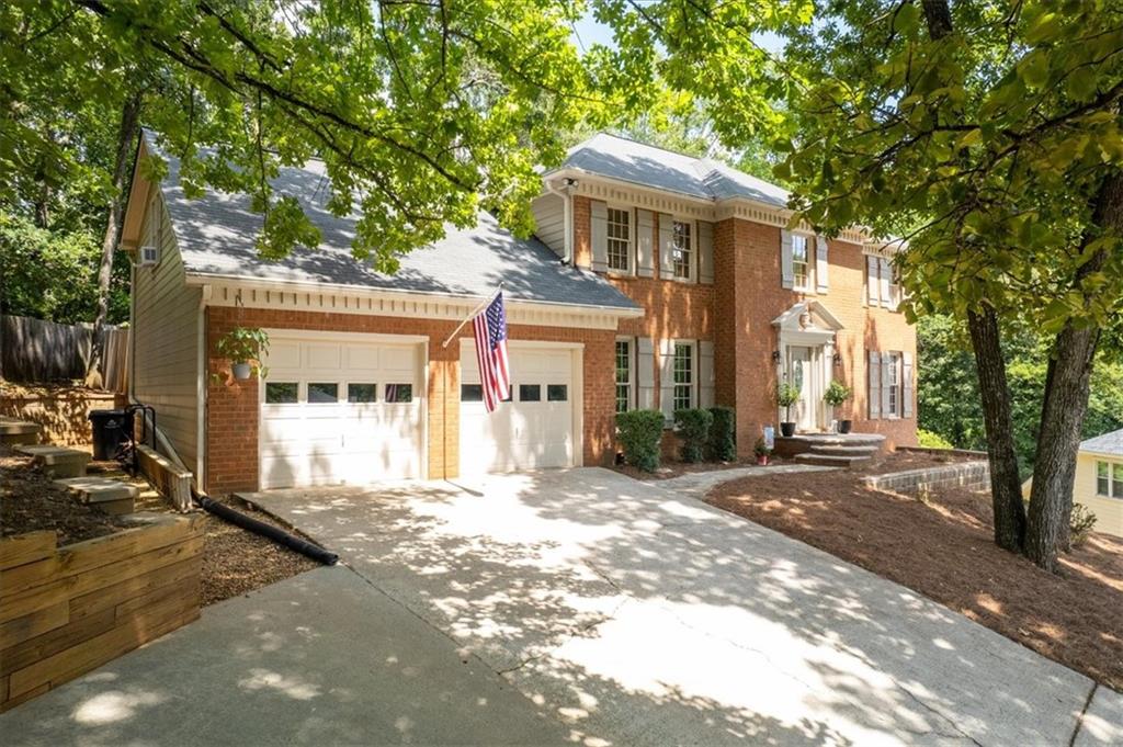 Bellflower Ct, Roswell, GA 30076