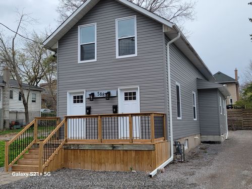 588 Wolfe St, Peterborough, ON, K9J2L8 | Card Image