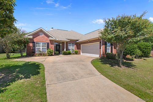 9832 Helmsley Cir, Montgomery, AL, 36117-8973 | Card Image