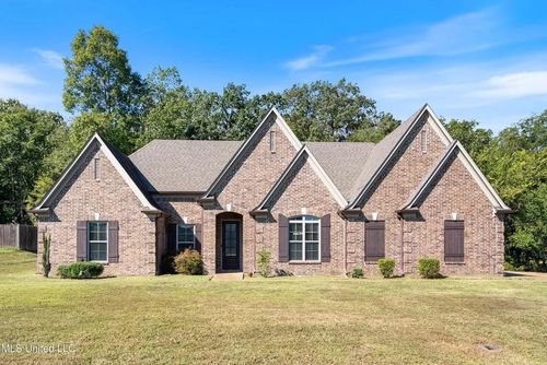 3909 Glenda Gail Rd, Southaven, MS, 38672-7063 | Card Image