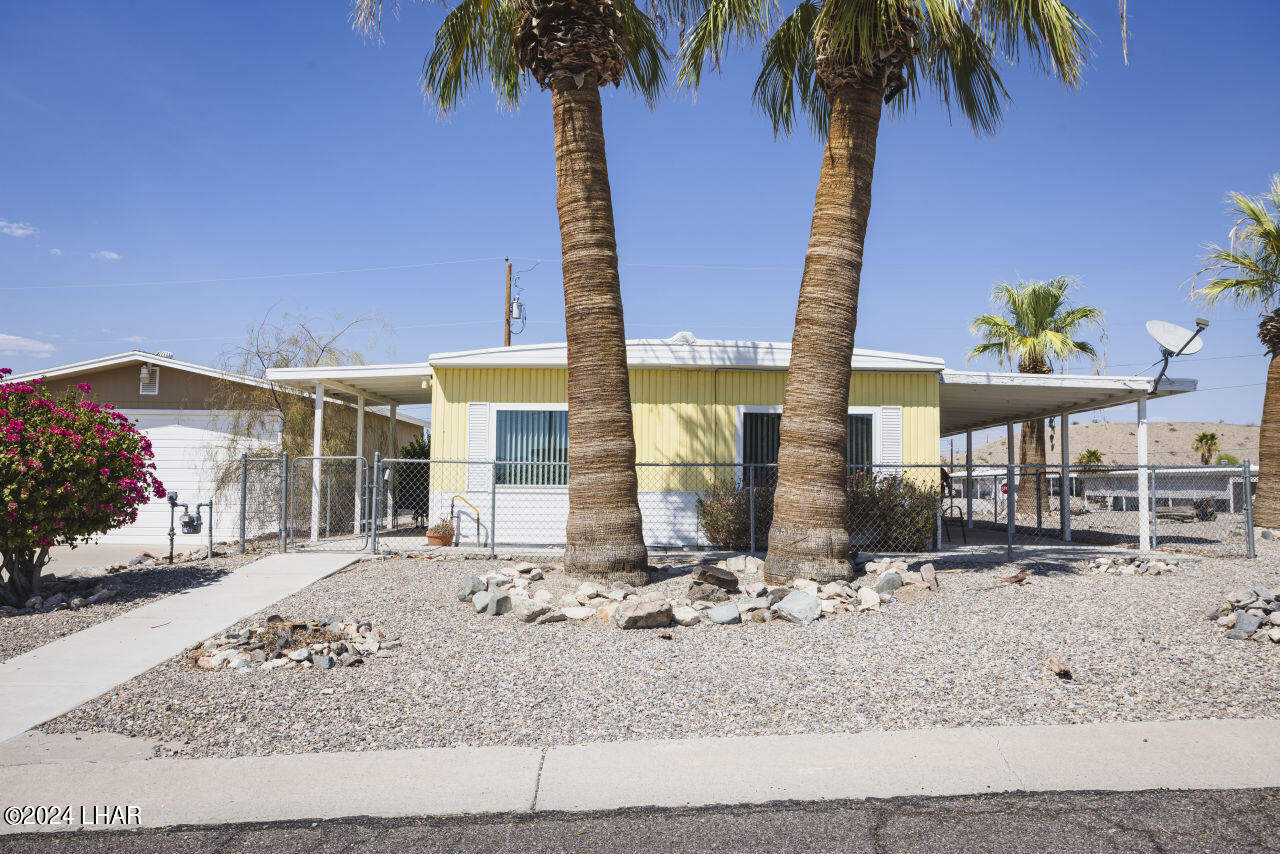 William Dr, Lake Havasu City, AZ 86404