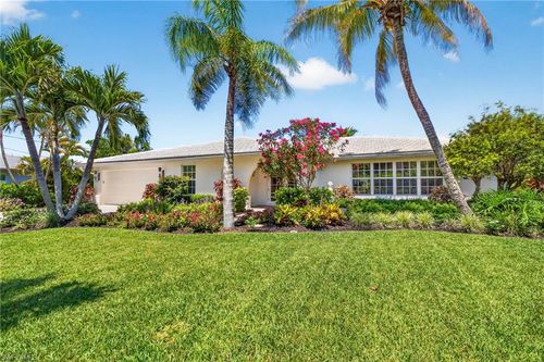 738 Anchor Dr, SANIBEL, FL, 33957-4904 | Card Image