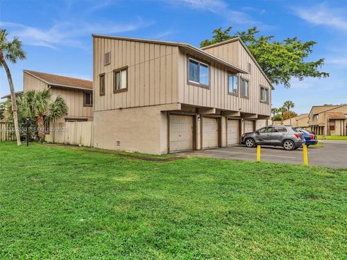 b-5710 Nw 21st St, Lauderhill, FL, 33313-3108 | Card Image