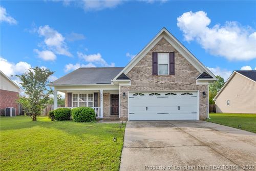 8236 Frenchorn Ln, Fayetteville, NC, 28314-6123 | Card Image