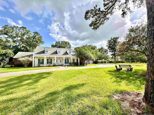 627 W Main St, House other with 3 bedrooms, 3 bathrooms and null parking in Gonzales LA | Image 28