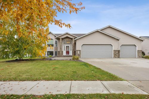 4163 54th St S, Fargo, ND, 58104-4209 | Card Image