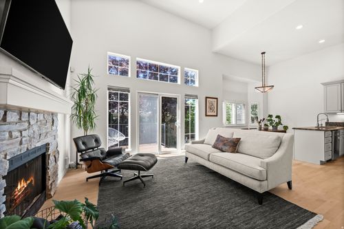 2326 E Sky Pines Ct, Holladay, UT, 84117-4403 | Card Image