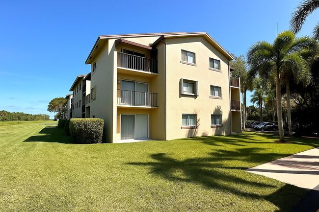 APT-201 - 1089 N Benoist Farms Rd, Condo with 1 bedrooms, 1 bathrooms and null parking in West Palm Beach FL | Image 9