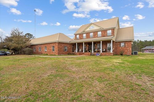 13835 Highway 98, Smithdale, MS, 39664-4051 | Card Image
