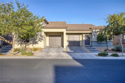 7472 Garnet Moon St, North Las Vegas, NV, 89084-4760 | Card Image