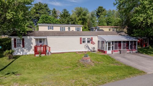 1 First St, Sturbridge, MA, 01566-1428 | Card Image
