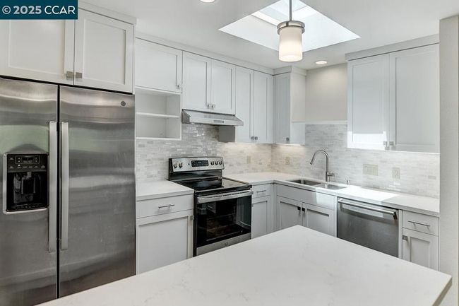 APT-1 - 1201 Leisure Ln, Condo with 2 bedrooms, 1 bathrooms and 1 parking in Walnut Creek CA | Image 9