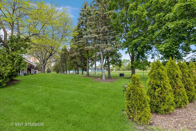 APT-108 - 800 Ridge Rd, Condo with 2 bedrooms, 1 bathrooms and null parking in Wilmette IL | Image 15