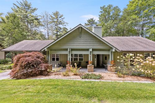 22 Joe Pye Trl, Highlands, NC, 28741-8358 | Card Image