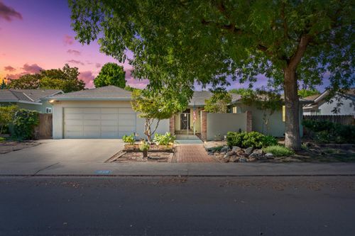 1828 Lafayette Ave, Modesto, CA, 95355-3227 | Card Image