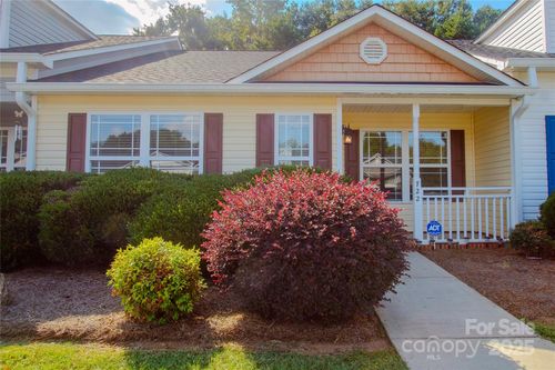 722 Dalebrook Ln, Rock Hill, SC, 29730-7616 | Card Image